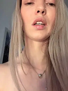 Adelina0001's cam snapshot