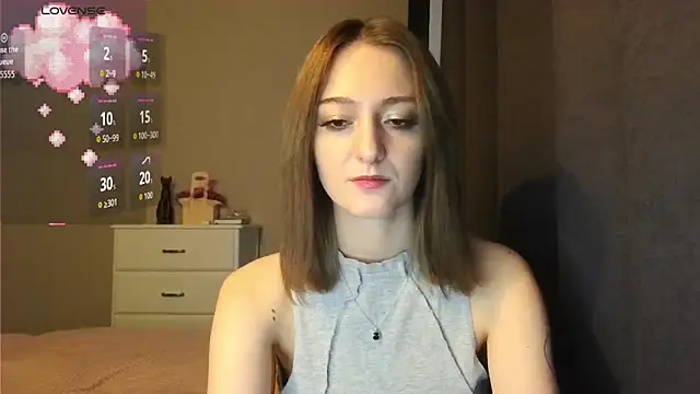 white_liillyy's cam snapshot