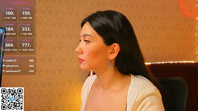 Miss_Iris69's cam snapshot