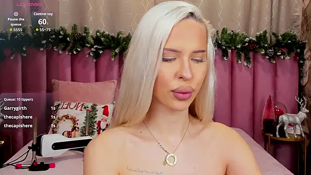 KailaCrystall's cam snapshot