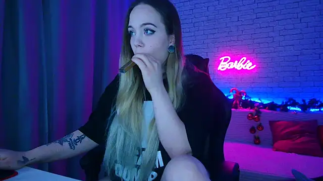 -Stacyy-'s cam snapshot