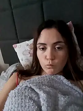 Ncfyv_ncyuhv's cam snapshot