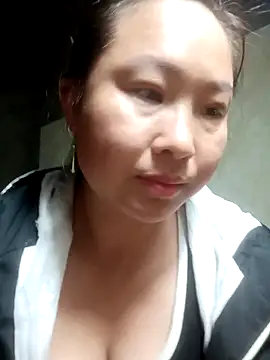 suki-lady's cam snapshot