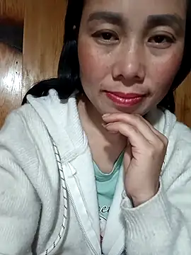 Chloe-ee's cam snapshot