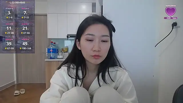 Asiagirll's cam snapshot