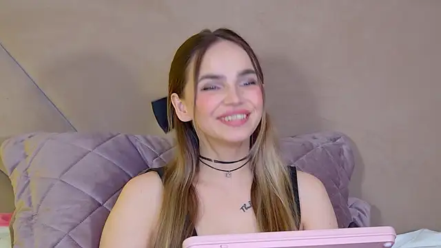 AnitaVenture's cam snapshot