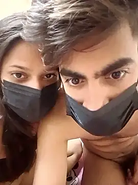 sexyyy_sonia's cam snapshot