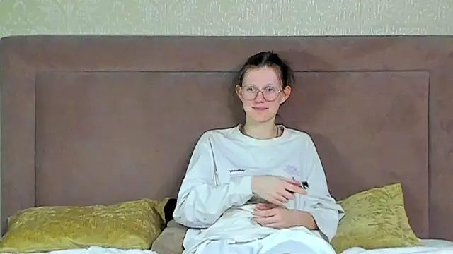 RoxyHerena's cam snapshot