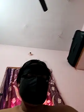 pujapujarrrr live sex cam