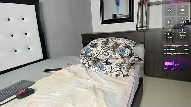 AlexxaSmall's cam snapshot