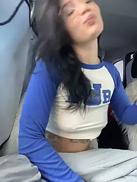 MeekyRich's cam snapshot