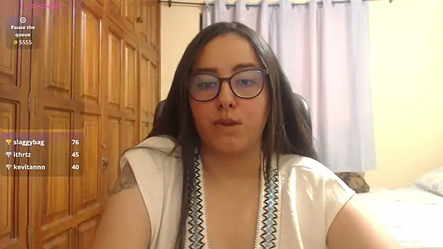 Venus_cat_'s cam snapshot