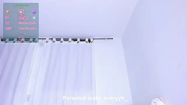 Sweet_poetryy live sex cam