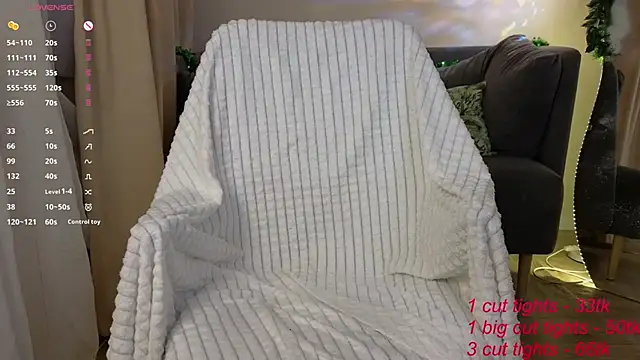 AliceYeah's cam snapshot