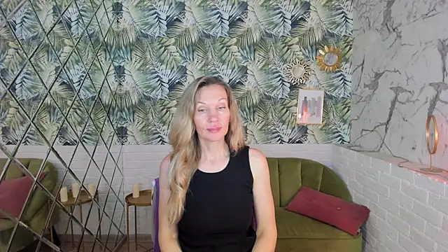 NancyGrace live sex cam