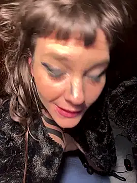 OniricFemme live sex cam