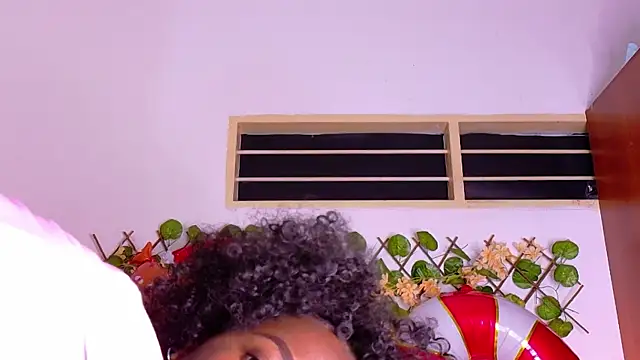 choco_dessert_'s cam snapshot