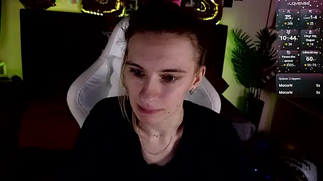 kaleriyaa_ live sex cam