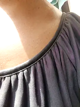 Ledi_brown's cam snapshot