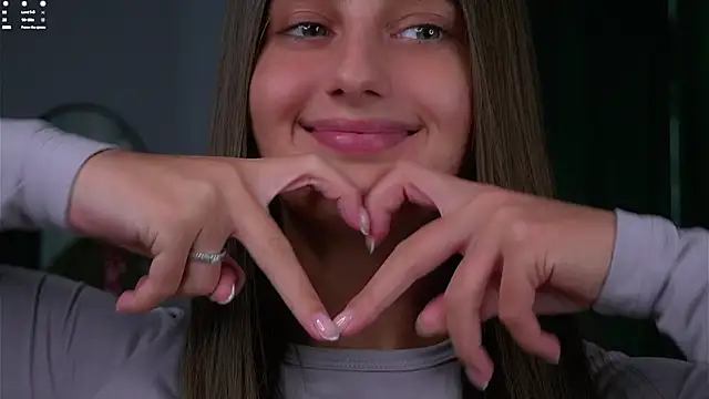 PiquingOgalala's cam snapshot