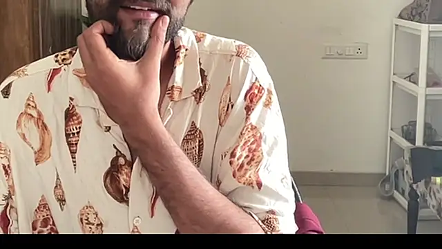 MakeMeAwareAah live sex cam