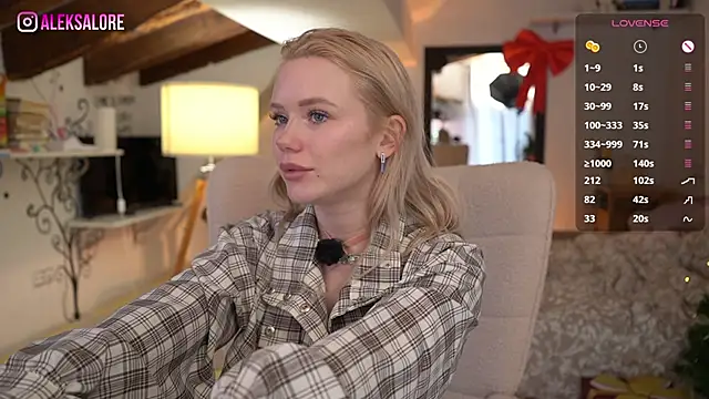 LexieLoree's cam snapshot