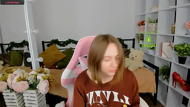 Elma_Lily's cam snapshot