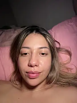 MissCat_'s cam snapshot