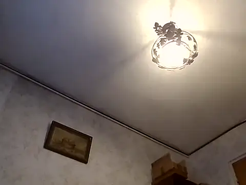 mariusica1@xh live sex cam