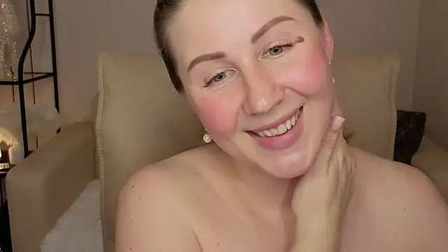 Helens_love's cam snapshot