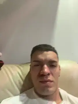 ALPHA_DOMINUS_'s cam snapshot