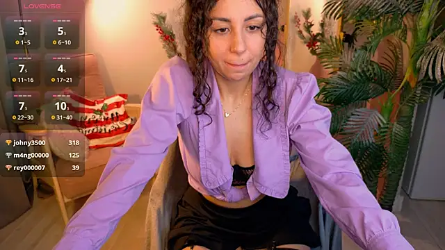 curly_jade's cam snapshot