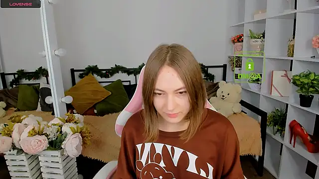 Elma_Lily's cam snapshot