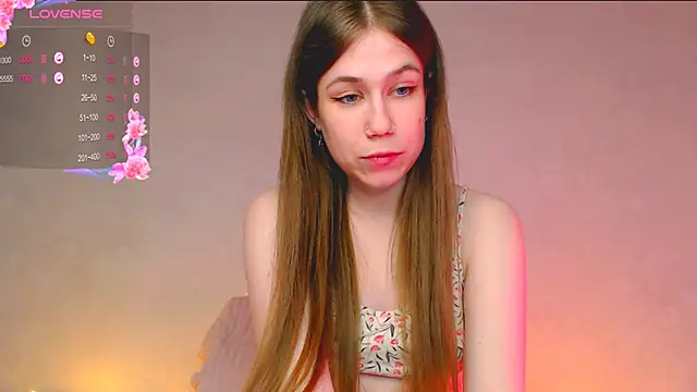 KiraHoney_'s cam snapshot