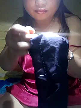 mai-mai-97's cam snapshot