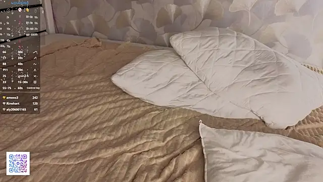 NeliaVandresar live sex cam