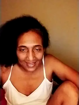 Aishamara live sex cam