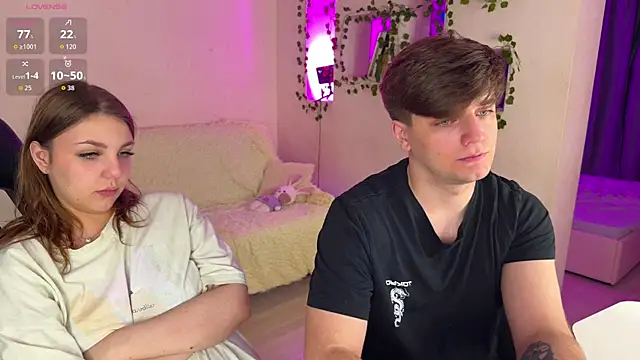 RobertAndLinela live sex cam