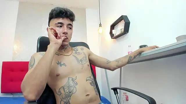 Patrick_Rango live sex cam