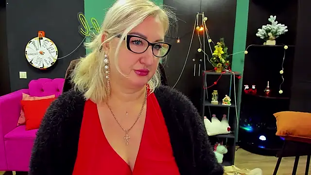 ChristyBrooks's cam snapshot