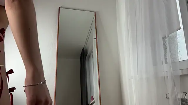 yourlittlesunrise_ live sex cam