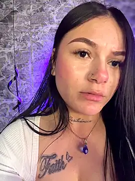 Megaan__More's cam snapshot