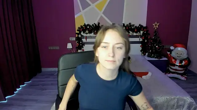 SerenityWild's cam snapshot