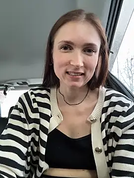 ZaraHill live sex cam