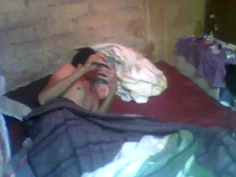 JBSMONG's cam snapshot