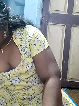 divyatamil143's cam snapshot