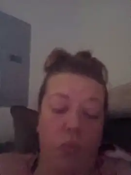 Eat_at_mels's cam snapshot