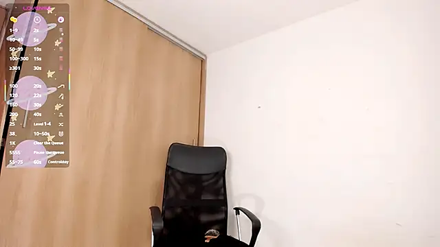 Nicol_ofi24's cam snapshot