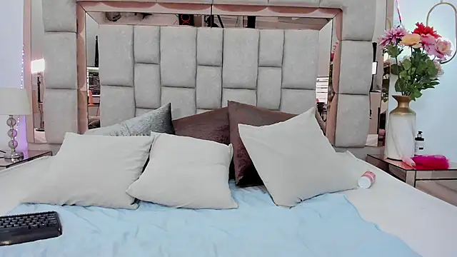 karolebonyy's cam snapshot