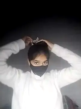 Sexey-Puja live sex cam